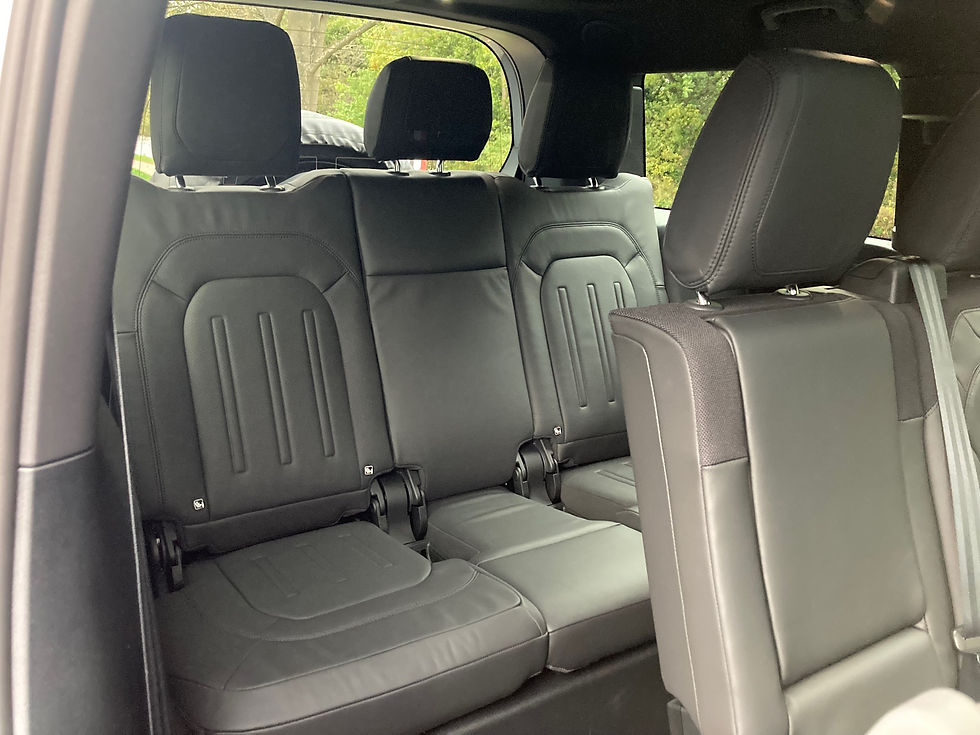 Thumbnail: LAND ROVER DEFENDER 130 P400 X 8 SEAT