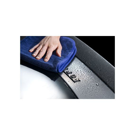 Thumbnail: Gyeon Q2M silk drying towel