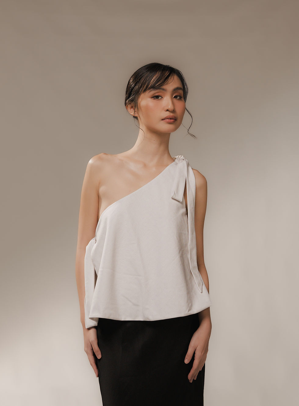 Thumbnail: DIANNE TOP-WHITE