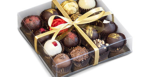 16 truffle transparent plastic box
