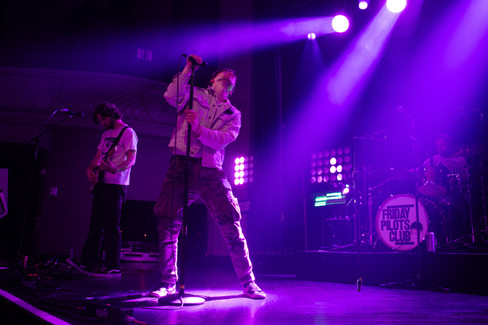 Friday pilots club closing at Circa Waves Concert - May 8, 2025 - San Francisco, CA