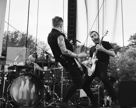 Mammoth opening for Bush at Red Hat Amphitheater
