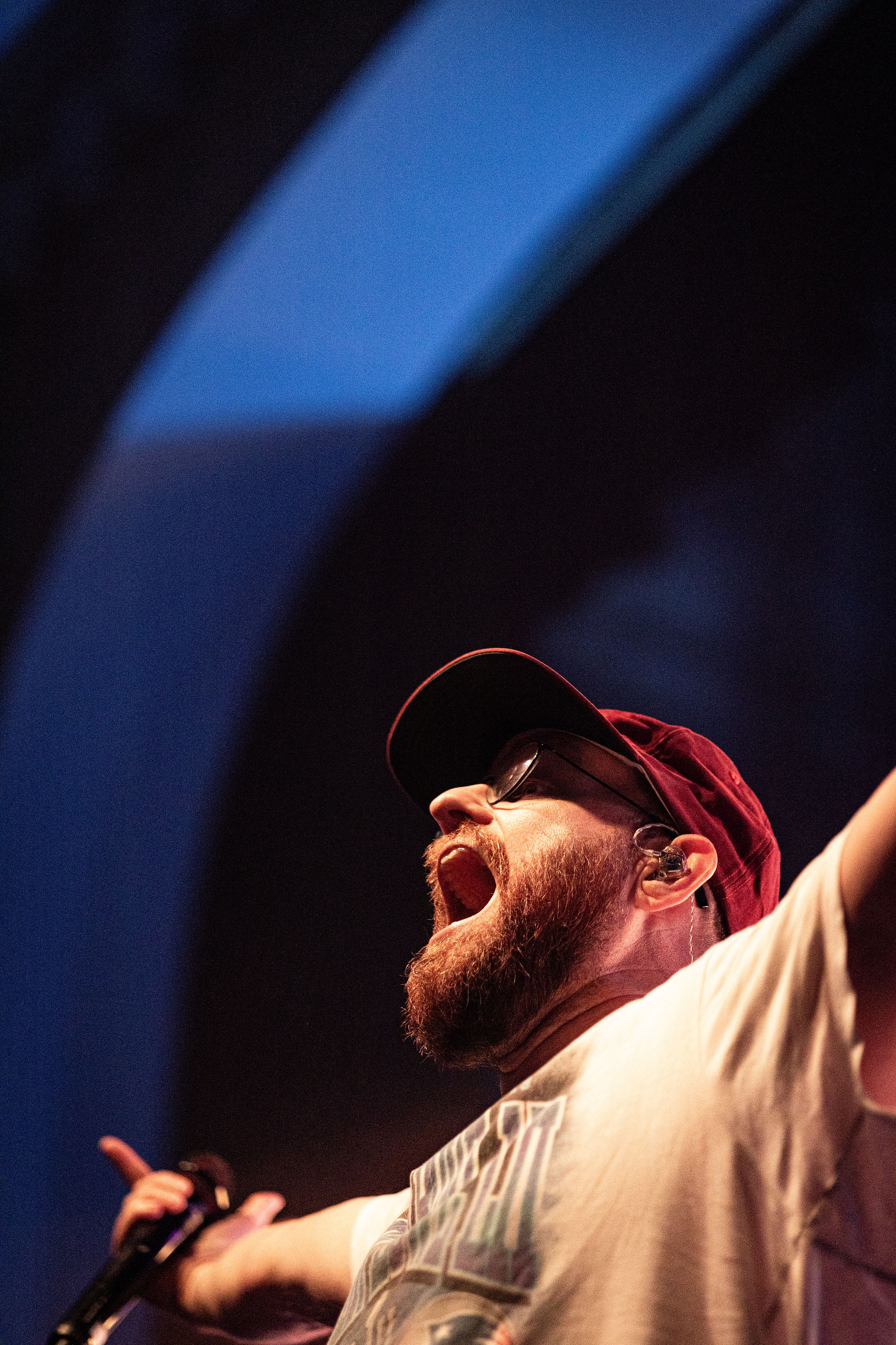 The Wonder Years performing live in Toronto on the No Closer to Heaven Tour at Danforth Music Hall