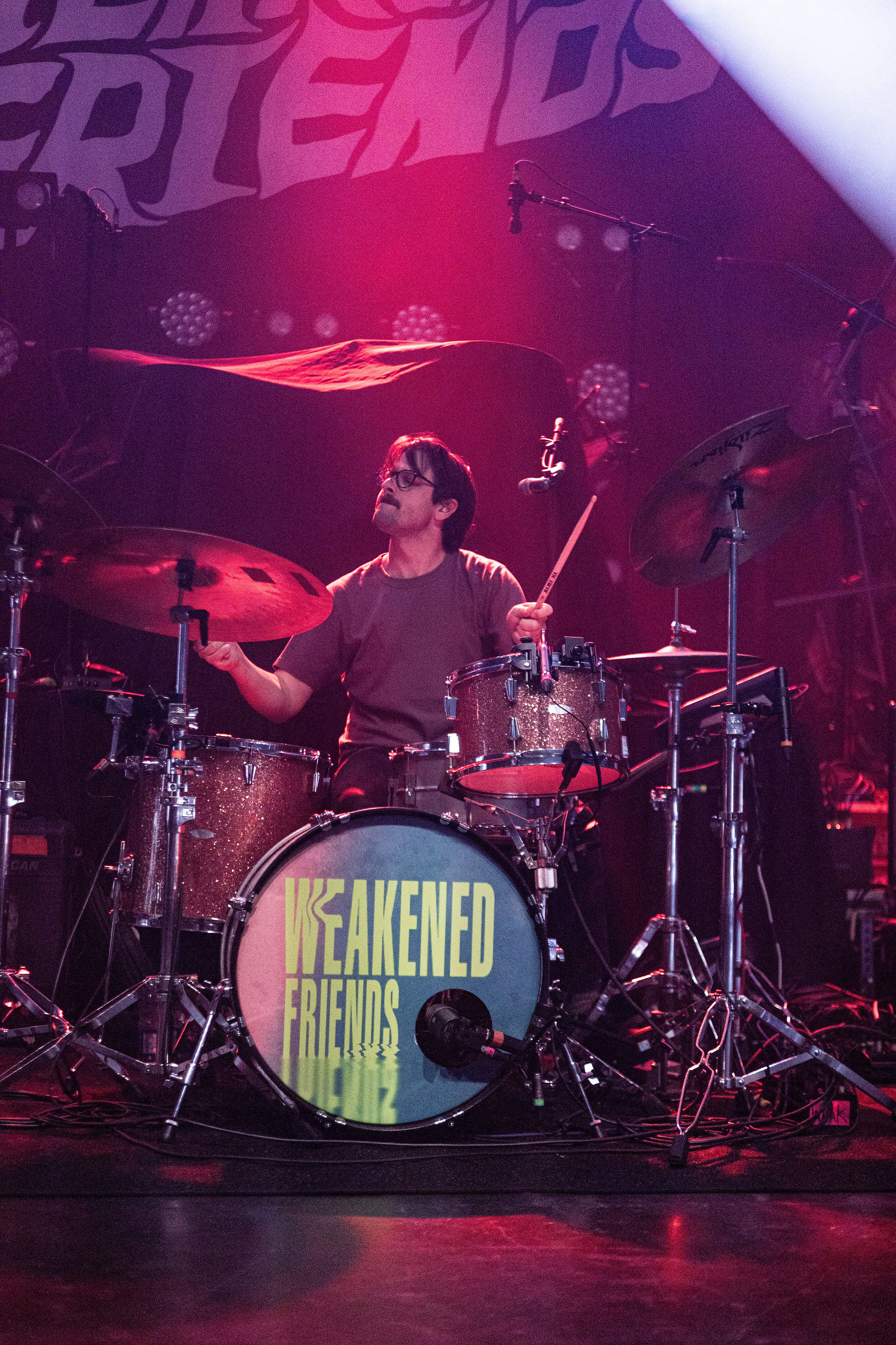 Weakened Friends performing live in Toronto opening for The Wonder Years No Closer to Heaven Tour