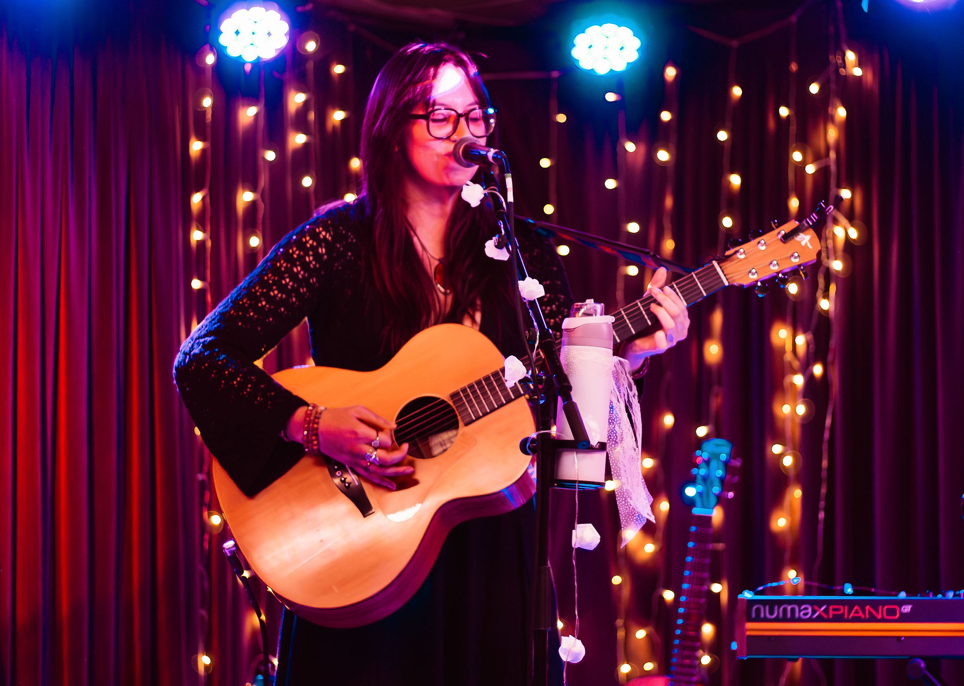 Bella Wright opening for Amy Jo at Chester Live Rooms