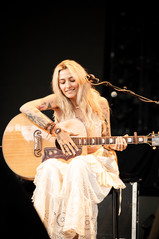 Paris Jackson opening up for Incubus in concert in Toronto on Jun 30, 2025