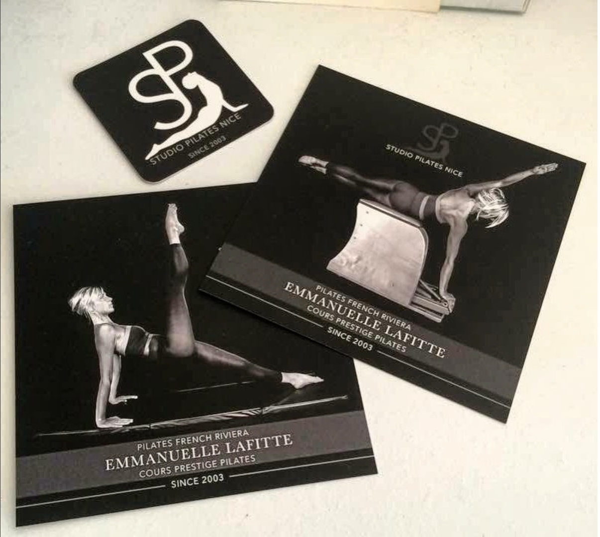 Plaquettes et cartes Studio Pilates
