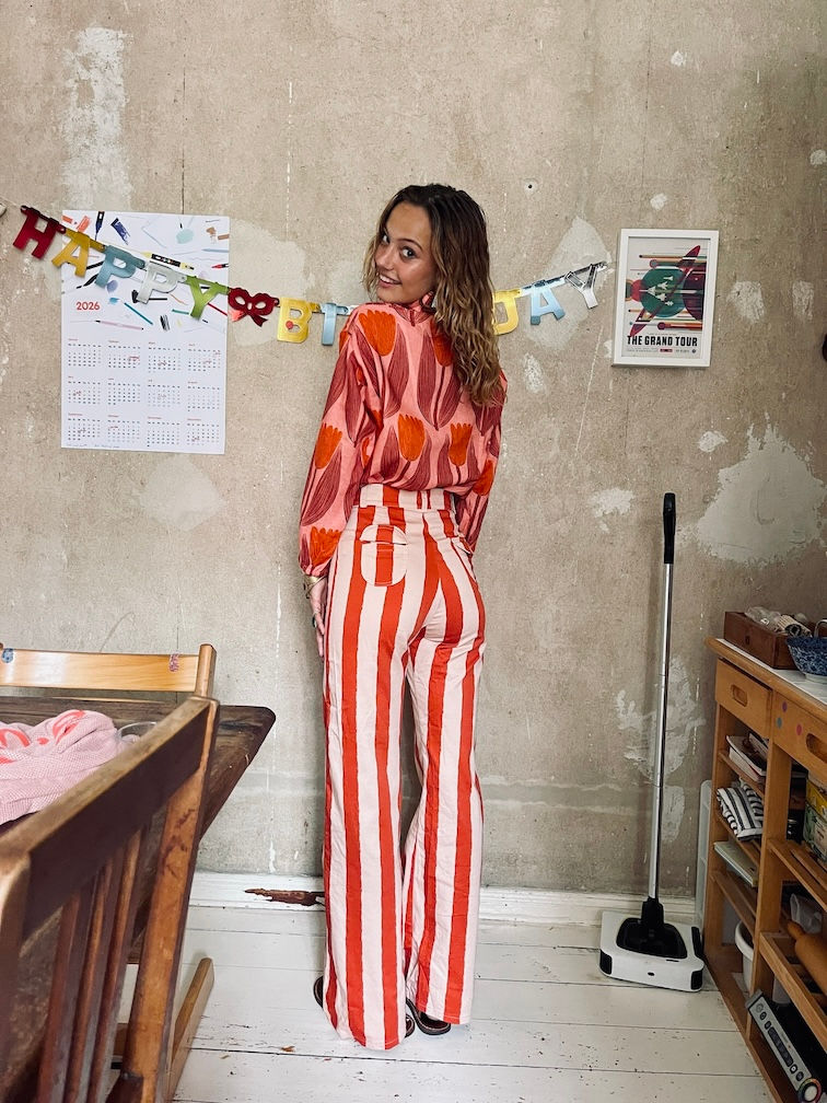 Miniaturbild: Highwaist Hose LOU "DISCO STRIPES" cappuccino rostrot