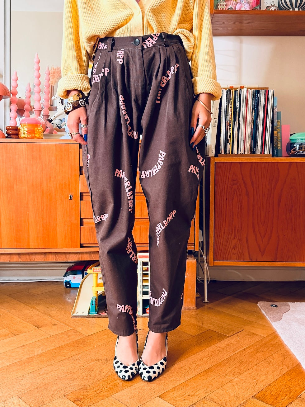 Miniaturbild: High Waist MOM Hose ISA ""PAPPERLAPAPP" braun