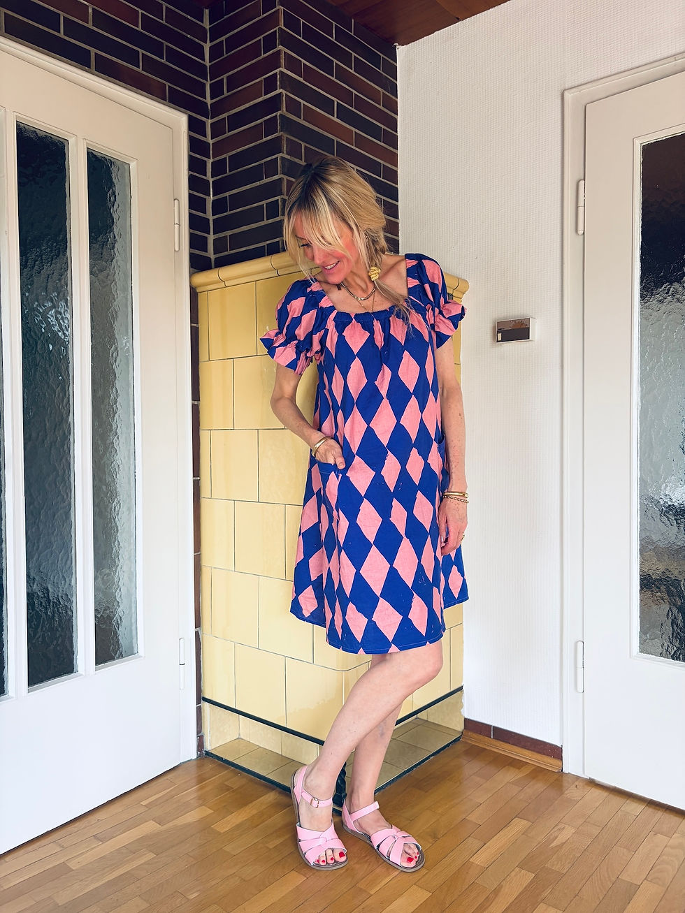 Miniaturbild: Rüschenkleid LULA "HARLEKIN"altrosa purpleblue
