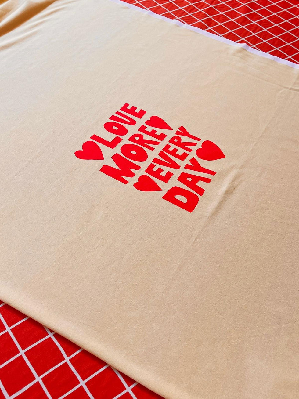 Miniaturbild: !Jersey Panel XL  "LOVE MORE EVERY DAY"  vanillegelb creme Baumwolljersey