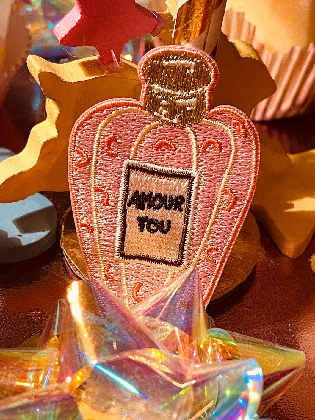 NEW! PATCH "AMOUR FOU" Stickpatch bunter Aufnäher