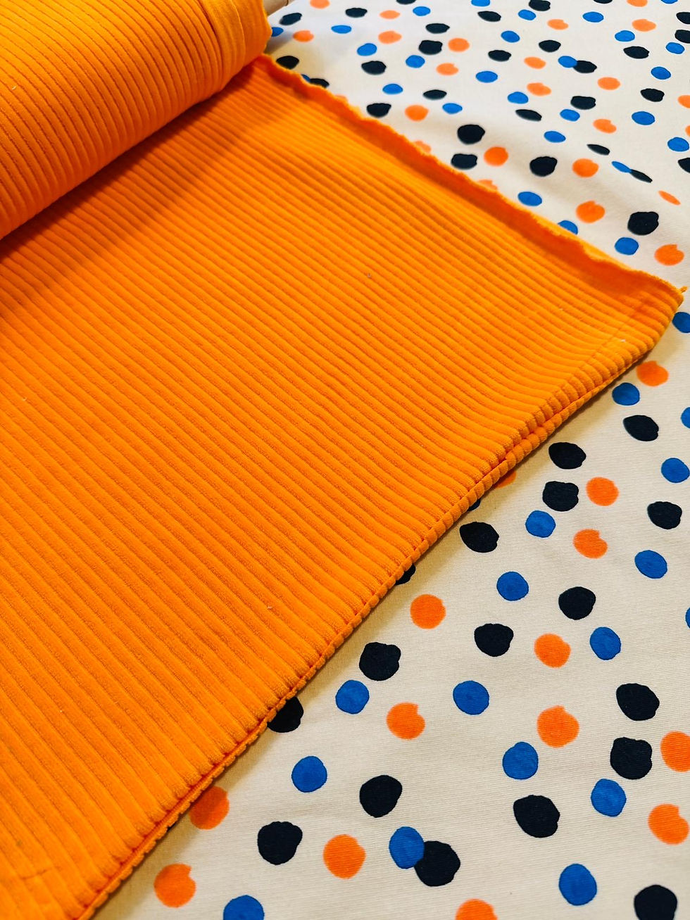 Miniaturbild: Meterware Cordnicky Breitcord " TANGERINE " orange