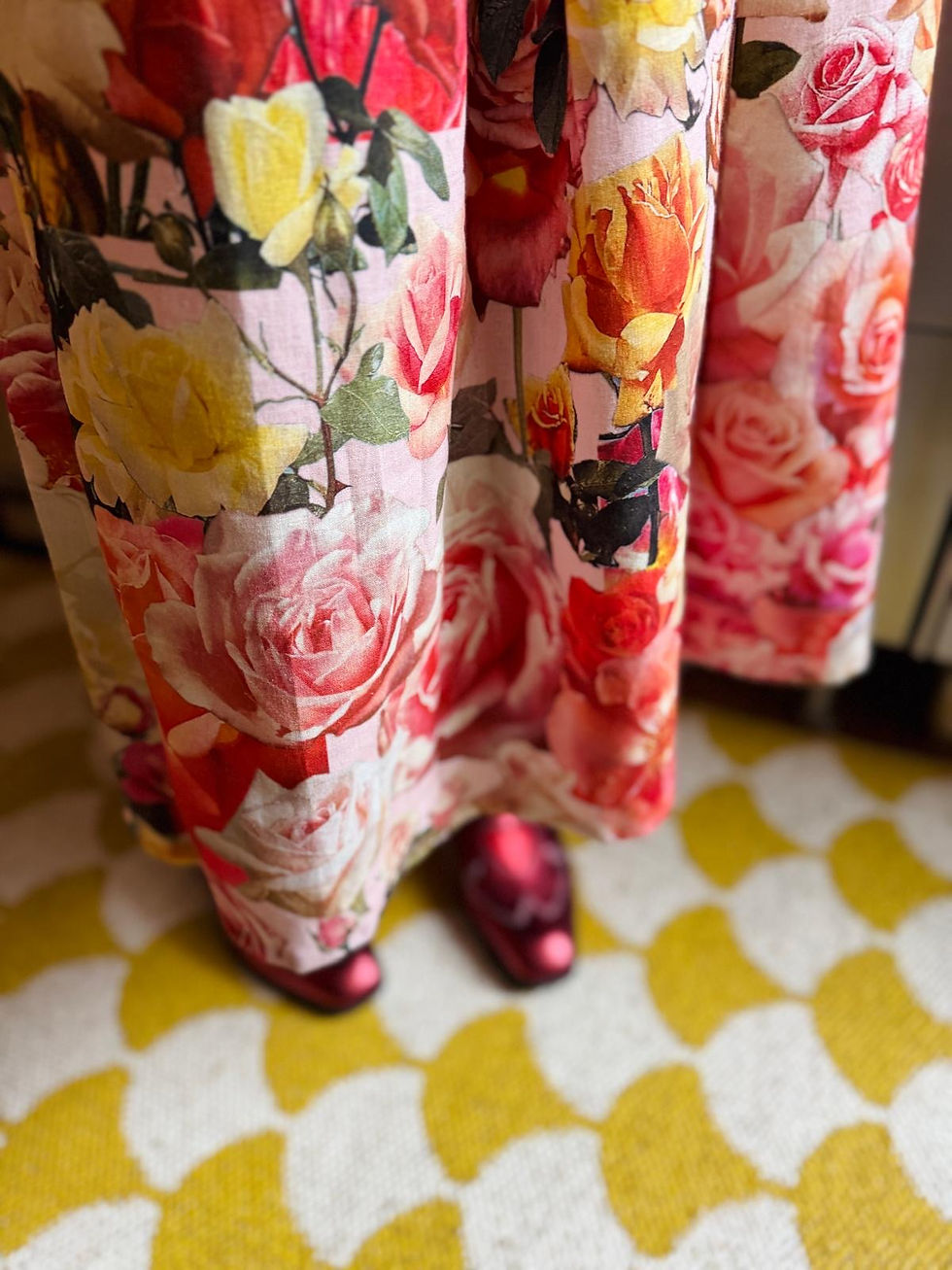 Miniaturbild: Rock Venice mit Taschen "ROSENROT" rot bunt