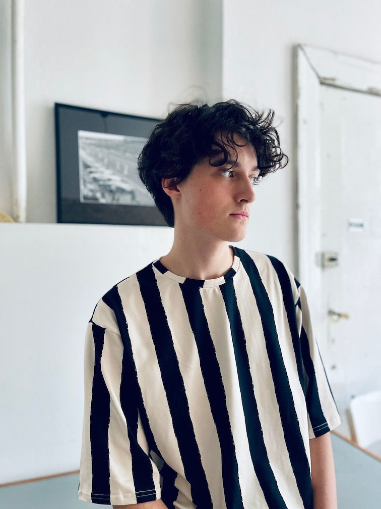 Miniaturbild: Unisex T-Shirt aus Jersey "DISCO STRIPES"