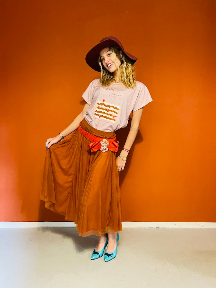 Miniaturbild: Limited Edition: Shirt California, lässiges Shirt "CAKE NEWS" nude rosa