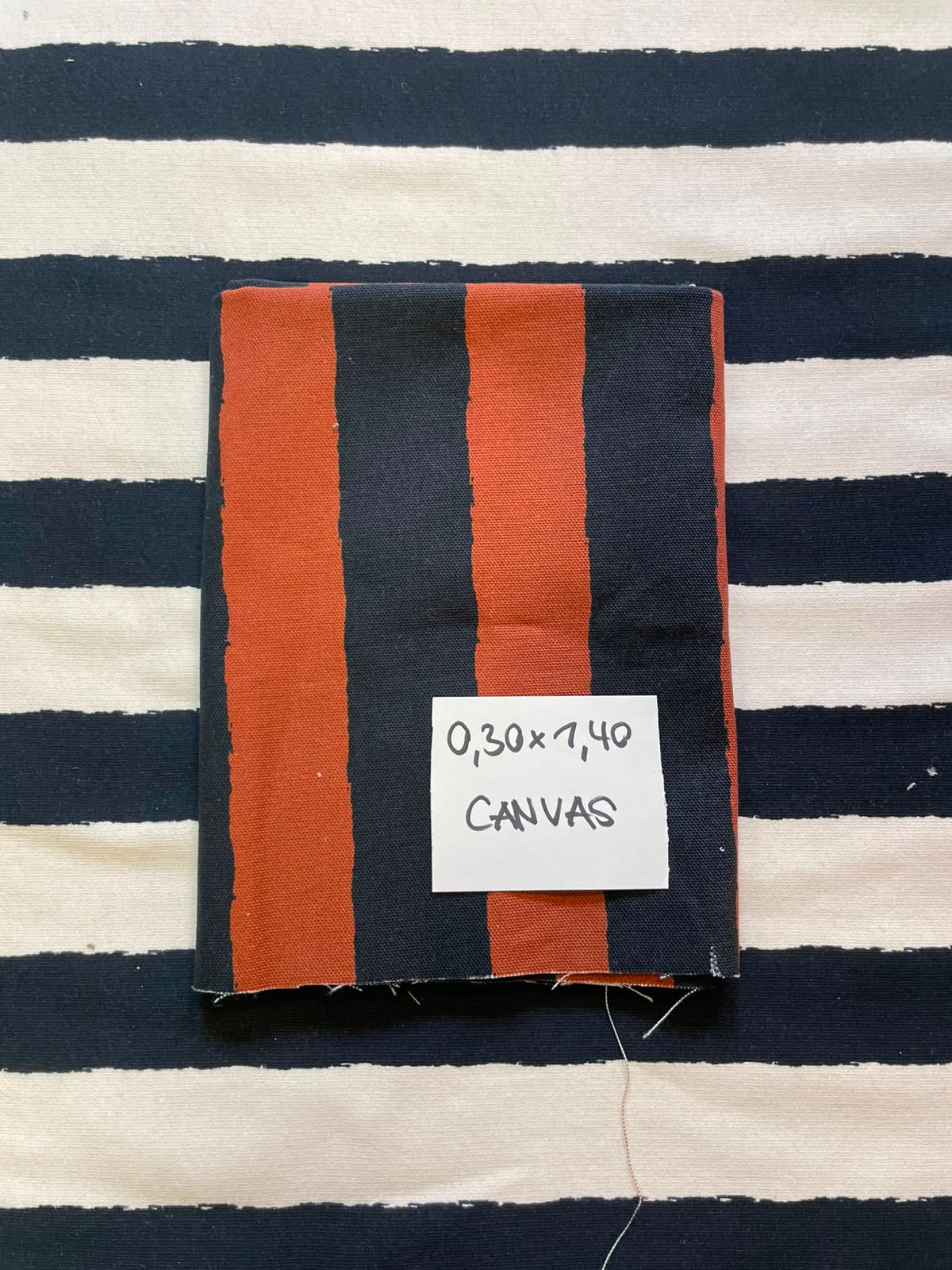 Stoffrest 0.30m x 1.40m Canvas DISCO STRIPES schwarz braun