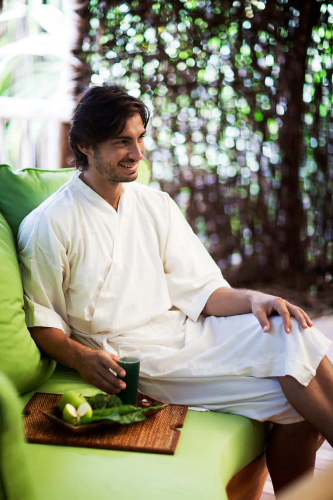 Eat With Six Senses
