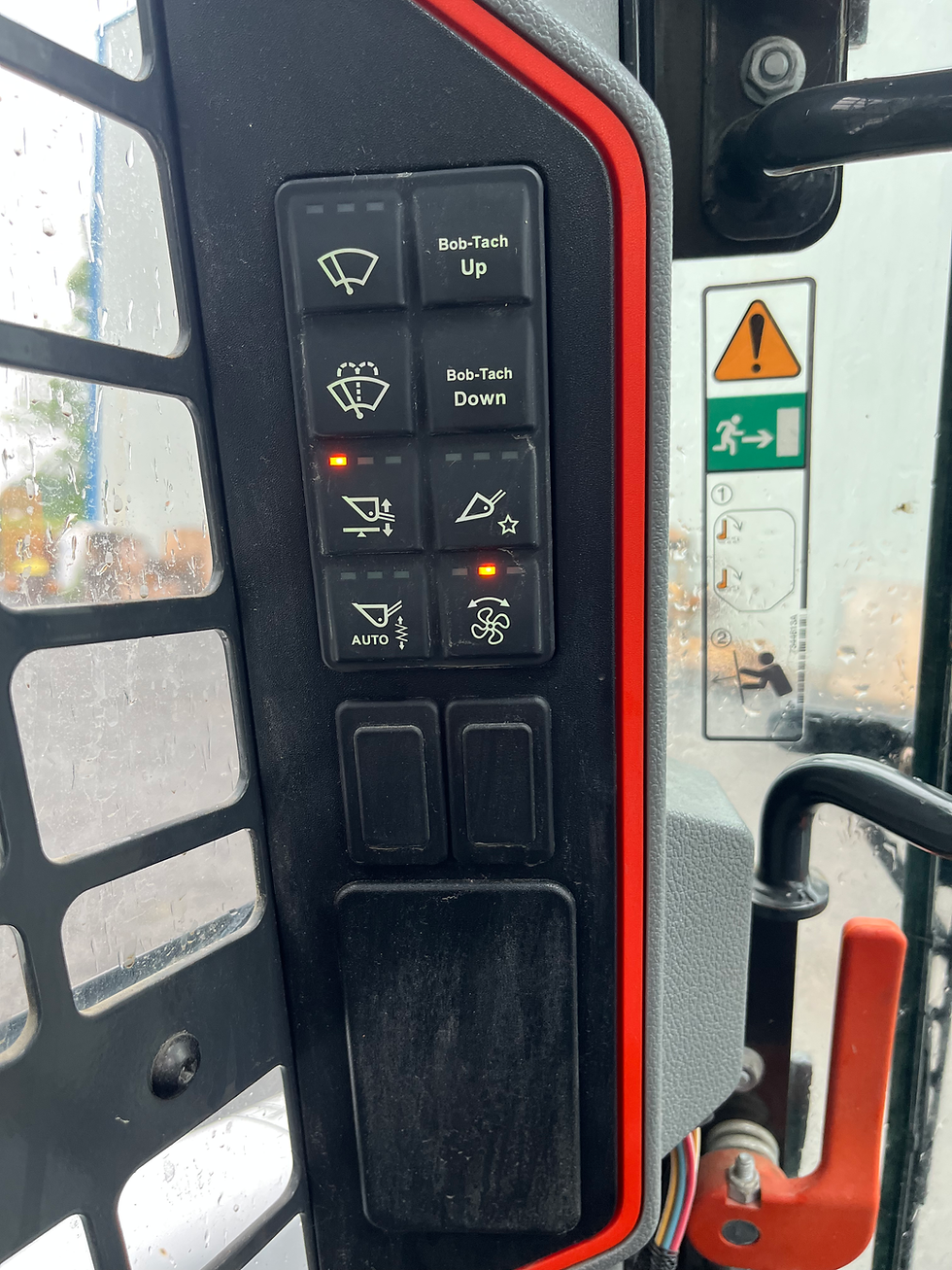 Miniature : 2020 Bobcat T76 (74hp)