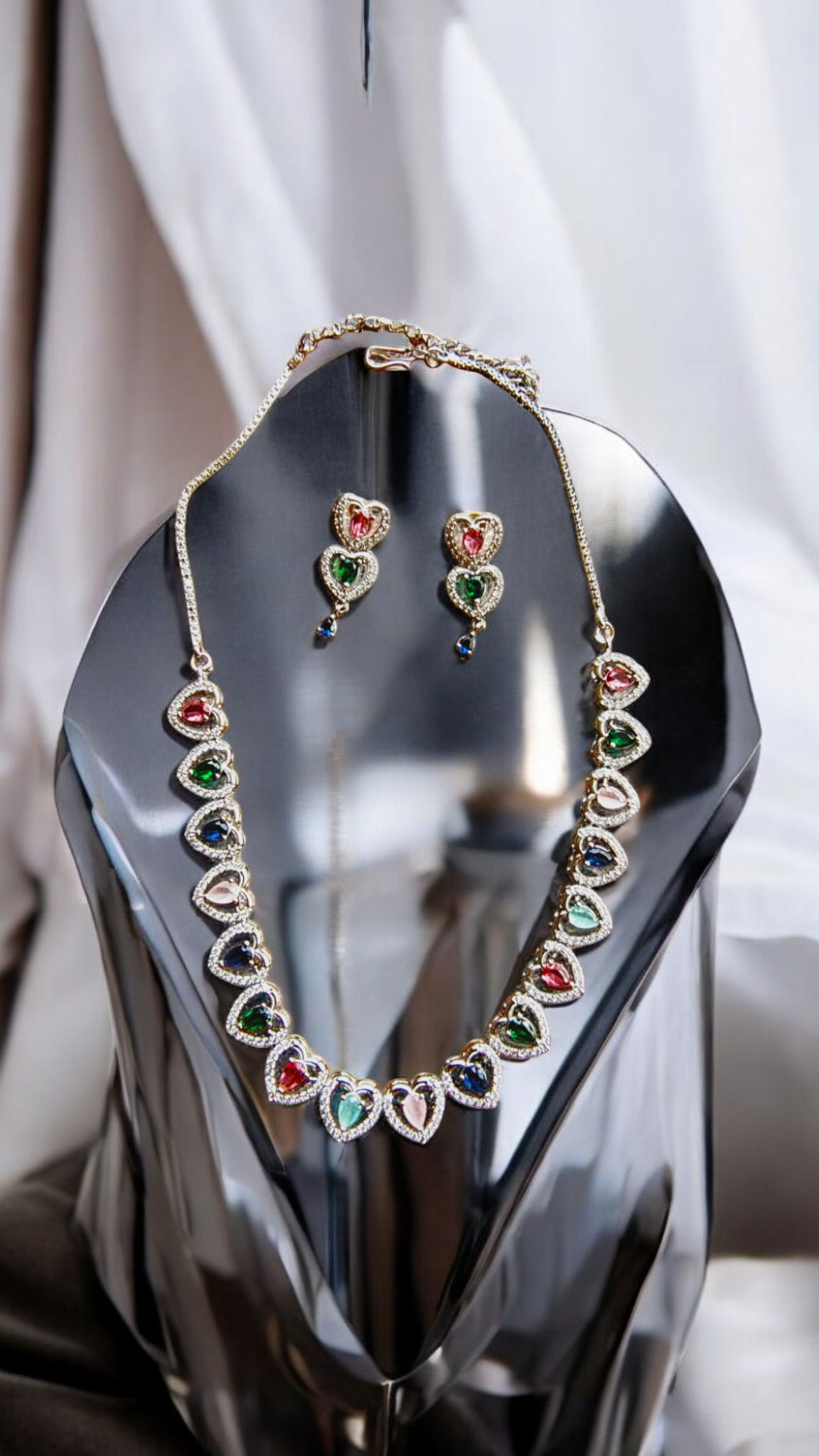 Enchanted Hearts Multicolor Necklace & Earrings Set