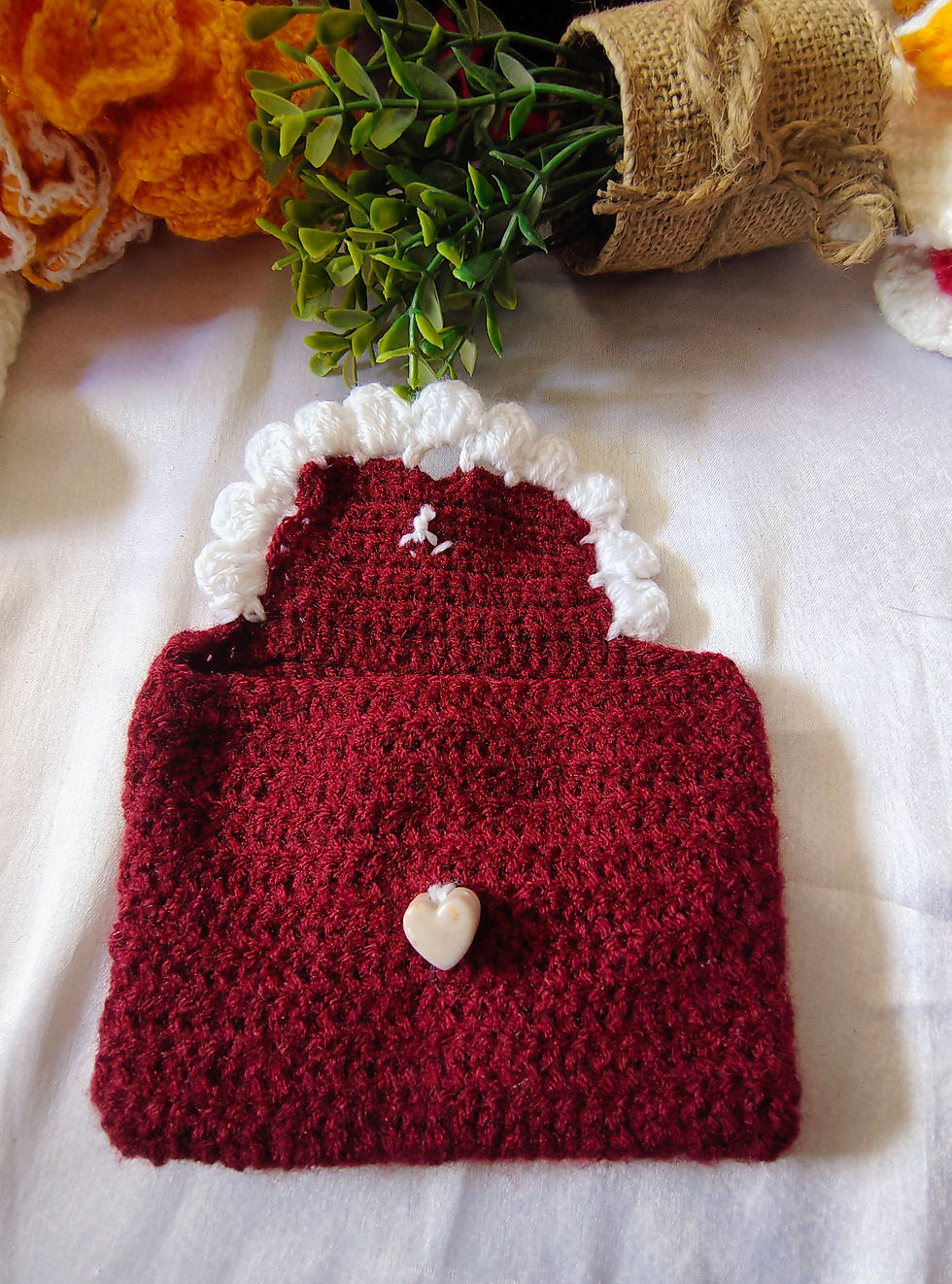 Thumbnail: crochet mini pouch