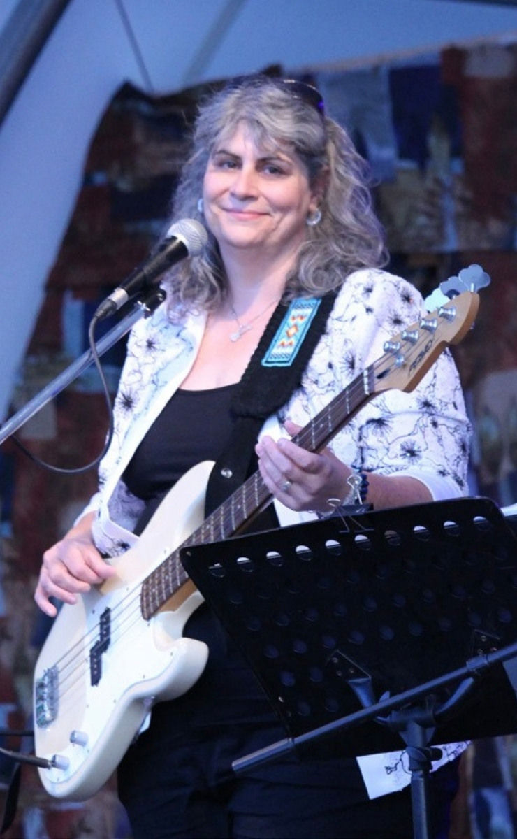 jennifer-e-brant-tablet.jpg