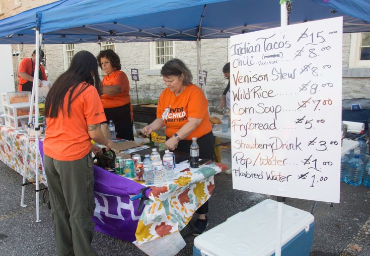 frybread-queen-food-vendor (1).jpg