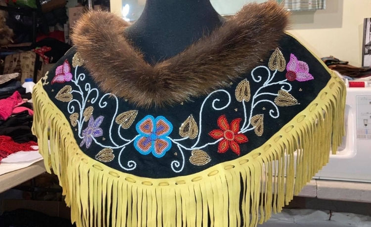 laura-leonard-beadwork.jpg