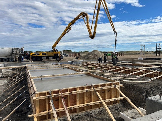 2024.09.24 Turbine pedestal pour