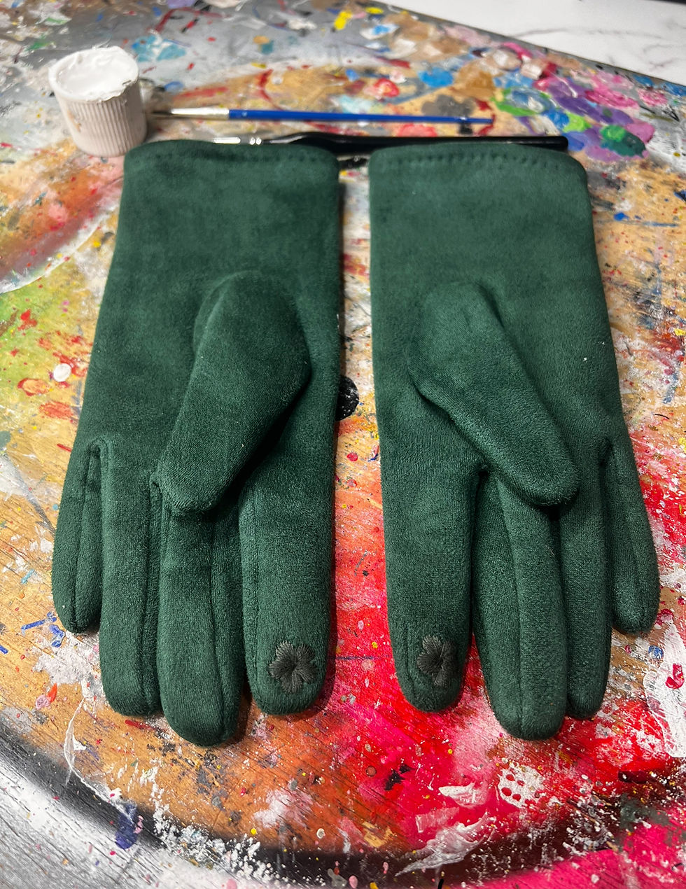 Thumbnail: Gants - « Good Luck » 