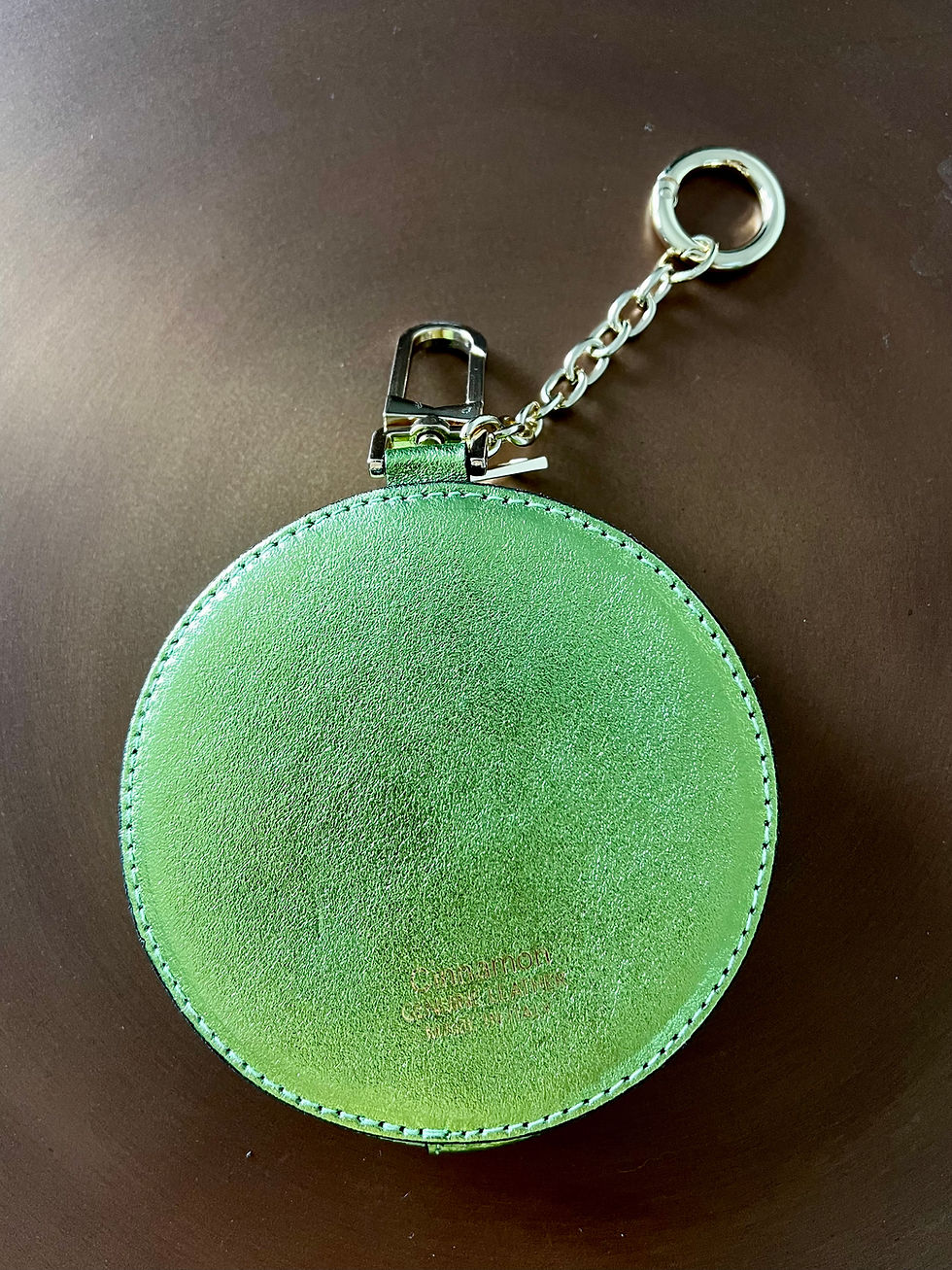 Miniature : Porte-monnaie rond - Frog Minding His Business 