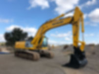 NEW_HOLLAND_E385.jpeg