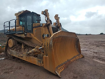 CATERPILLAR_D8L_1983.jpeg