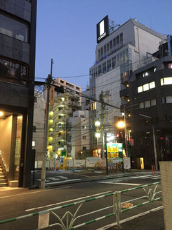 マンション側道路からの景色