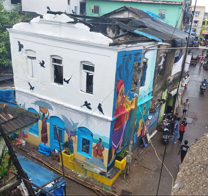 Before-After Mandvi Gully 2_edited.jpg