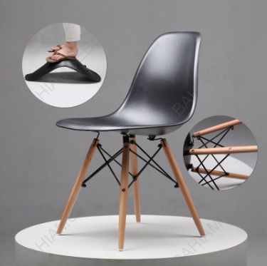 Miniatura: SILLA EAMES S-03