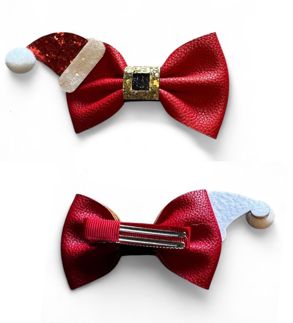 Santa Hat Clip 