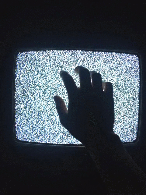 2015-10-09-7tJ1k5wo411.gif