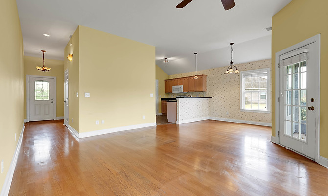 446D Castle Bay Drive, Hampstead by Christina Block & Associates