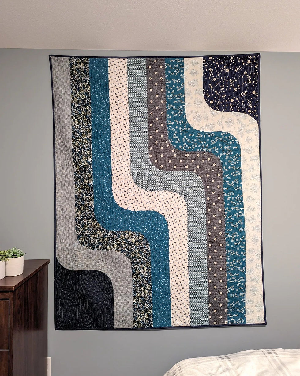 Waterfalls quilt with curved piecing by Due North Handmade