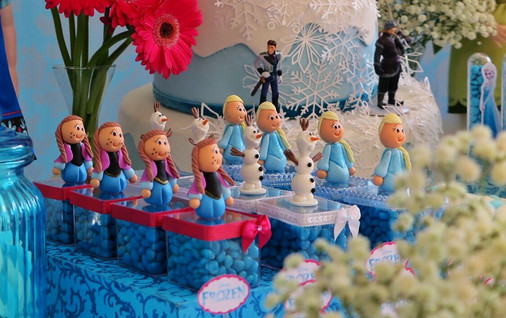 decoração festa frozen (11).jpeg