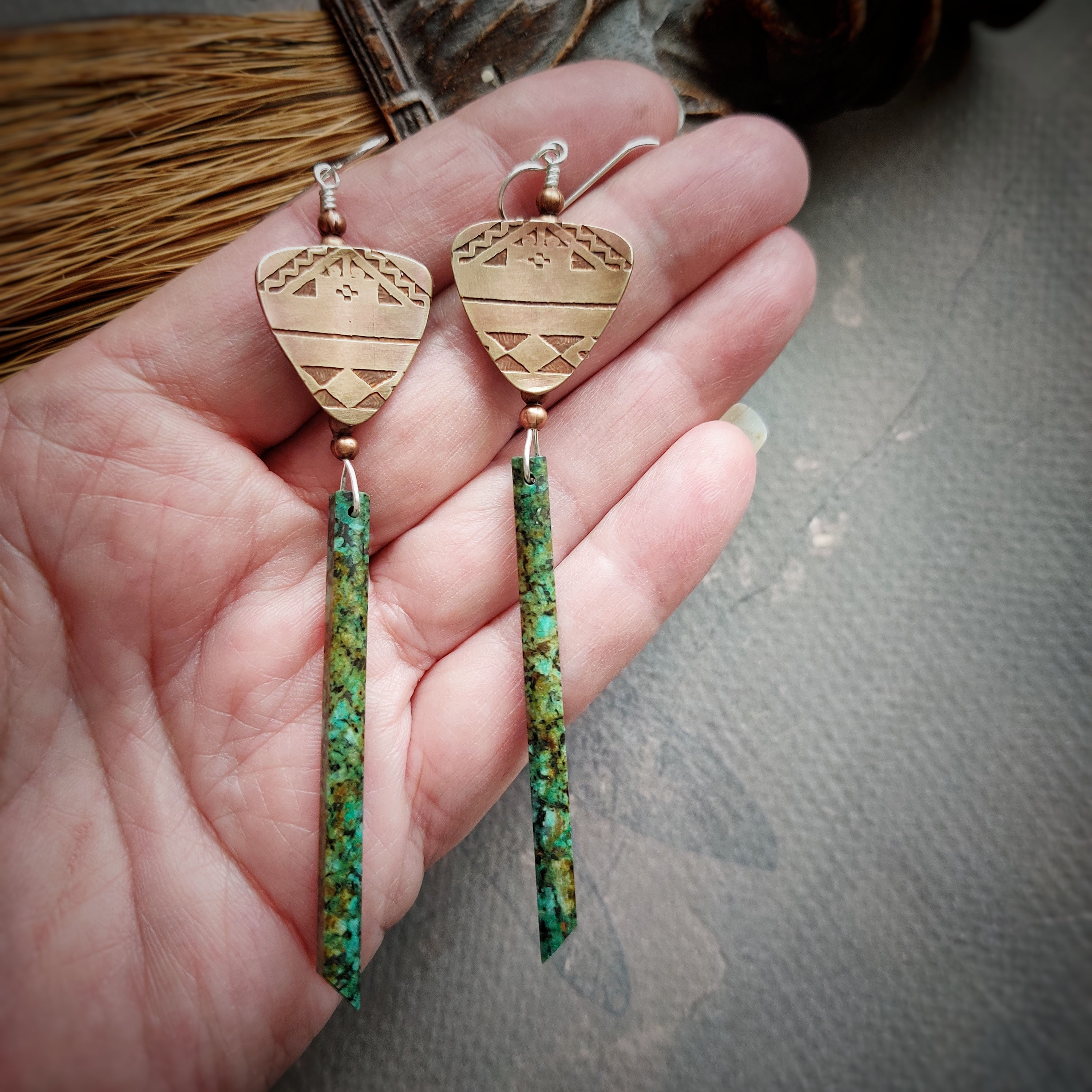 Sticks of Stone .. long mamas 