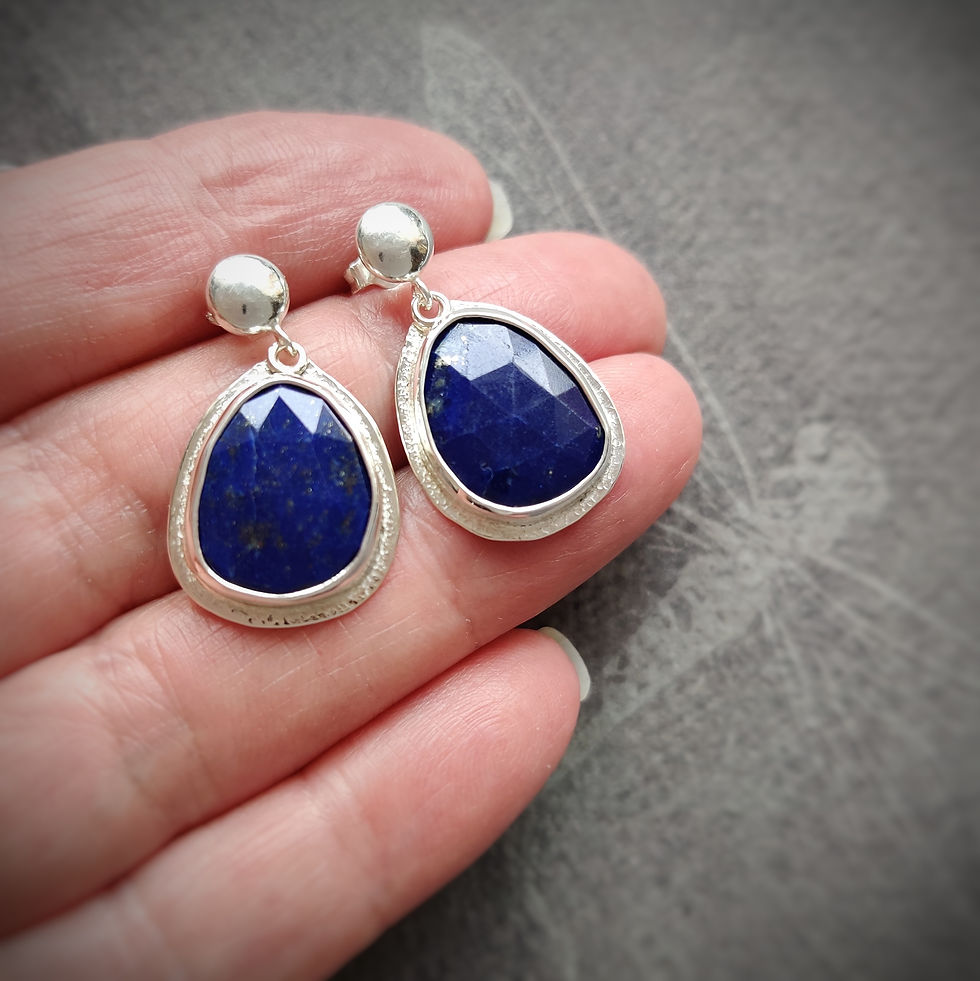 Thumbnail: Wisdom stone dragonfly .. set