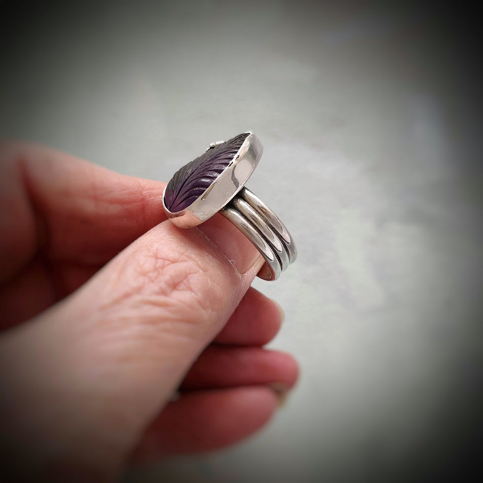 Thumbnail: Amethyst Leaf
