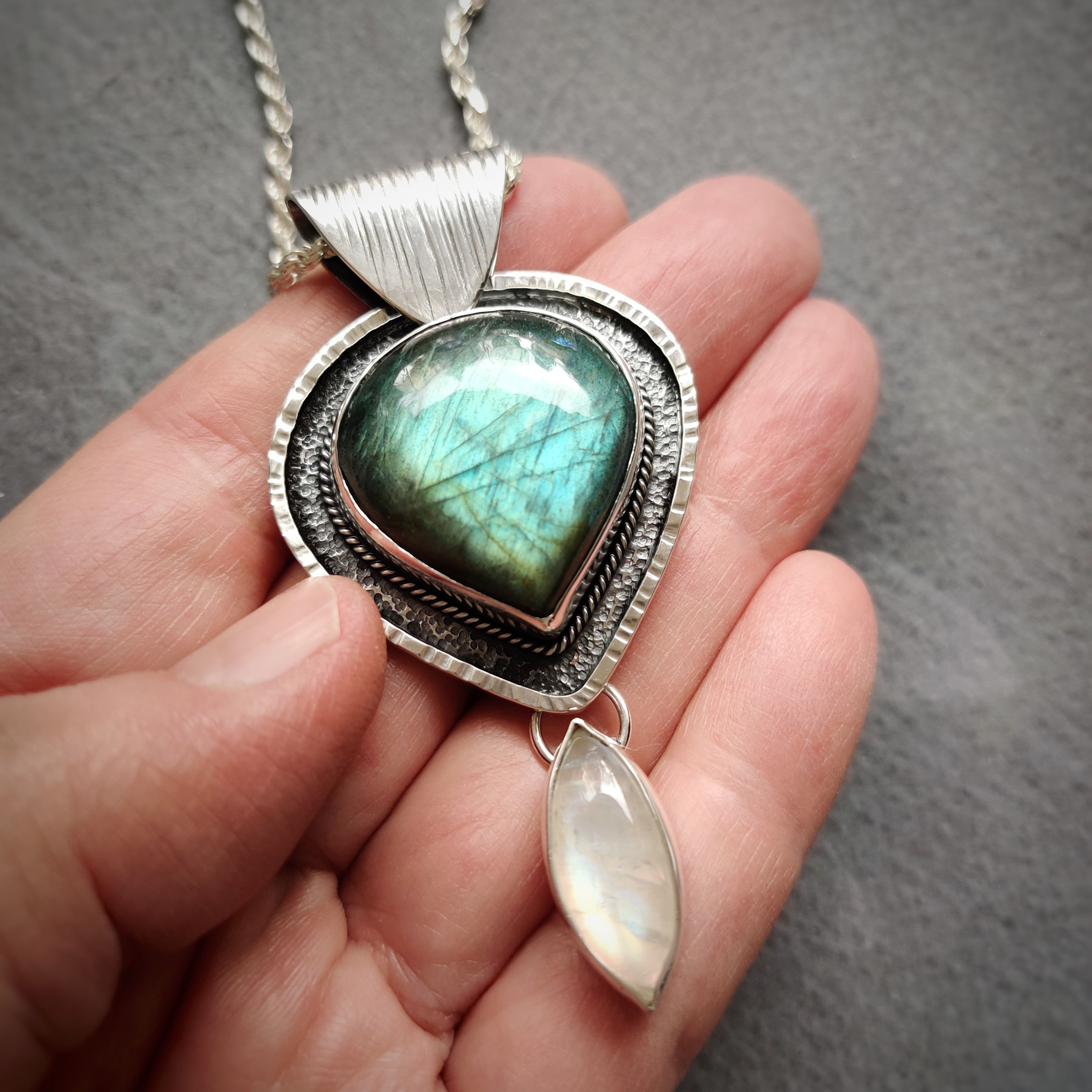 Moon Dancer .. radiant inspiration