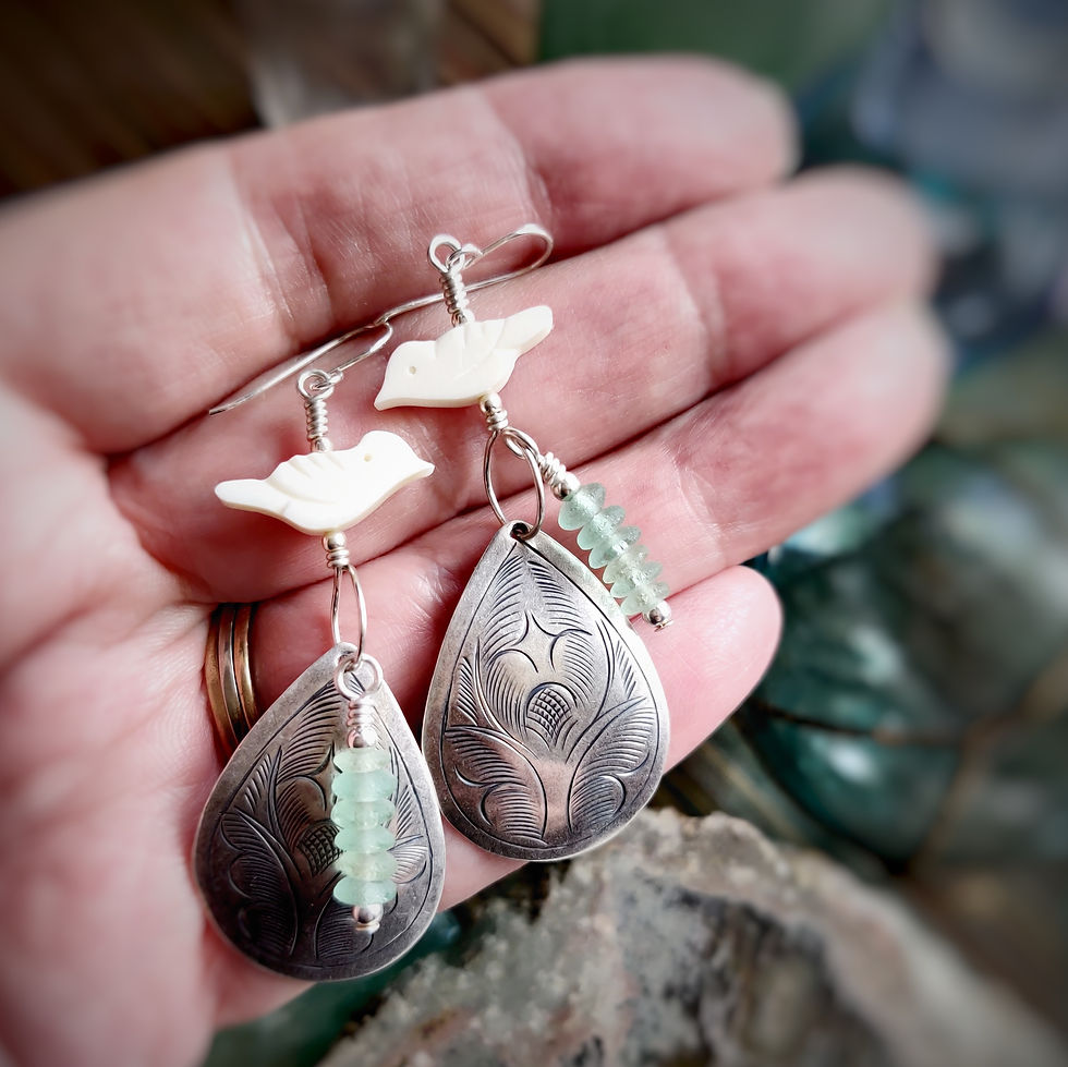 Thumbnail: White Birds Roman Glass