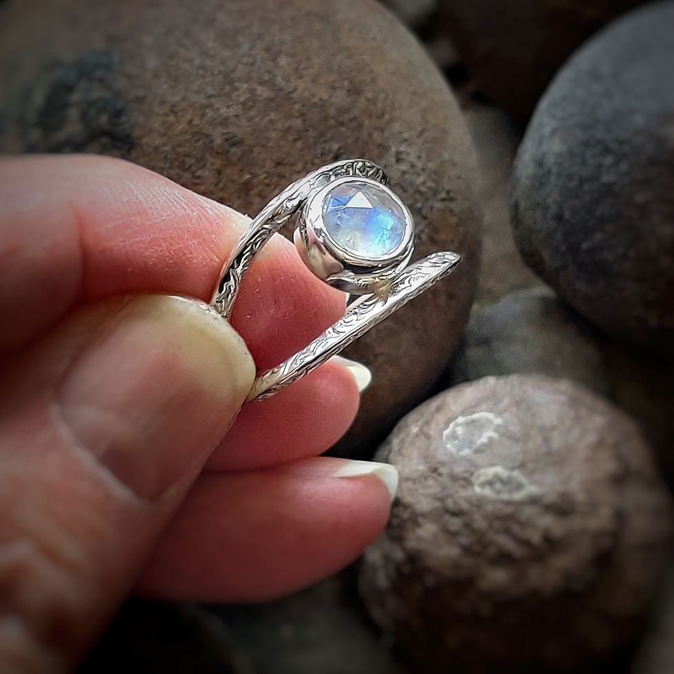 Thumbnail: Moonstone Magic