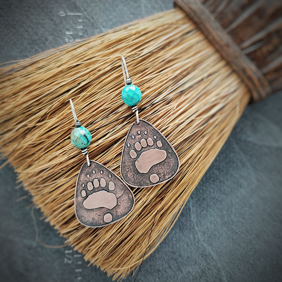 Thumbnail: Bear Tracks .. faceted turquoise 
