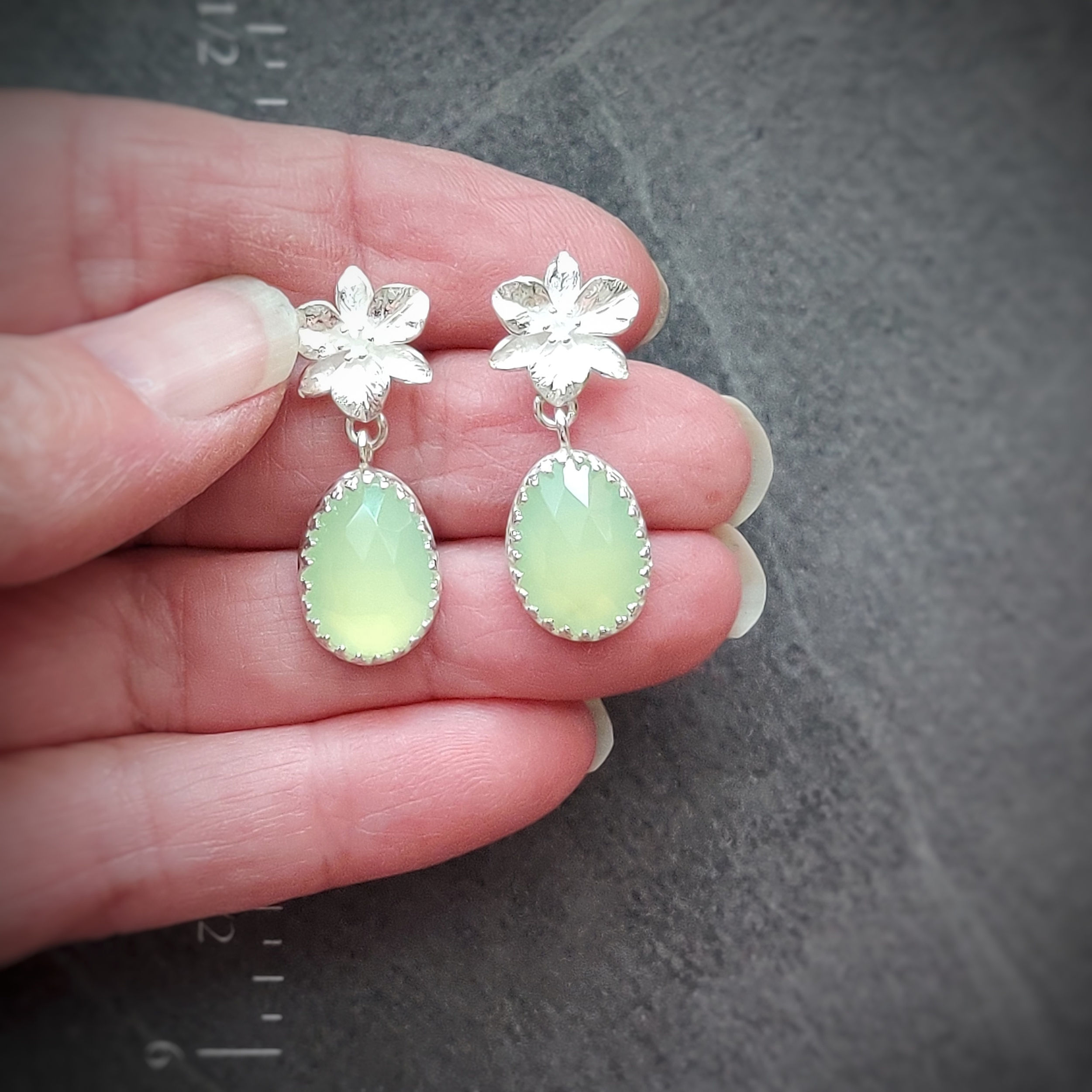 Celadon ovals and flowers 