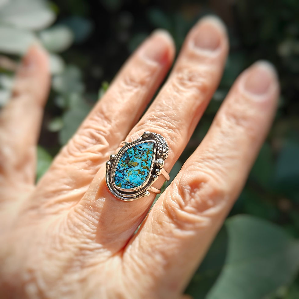 Thumbnail: Tibetan Turquoise .. bright skies